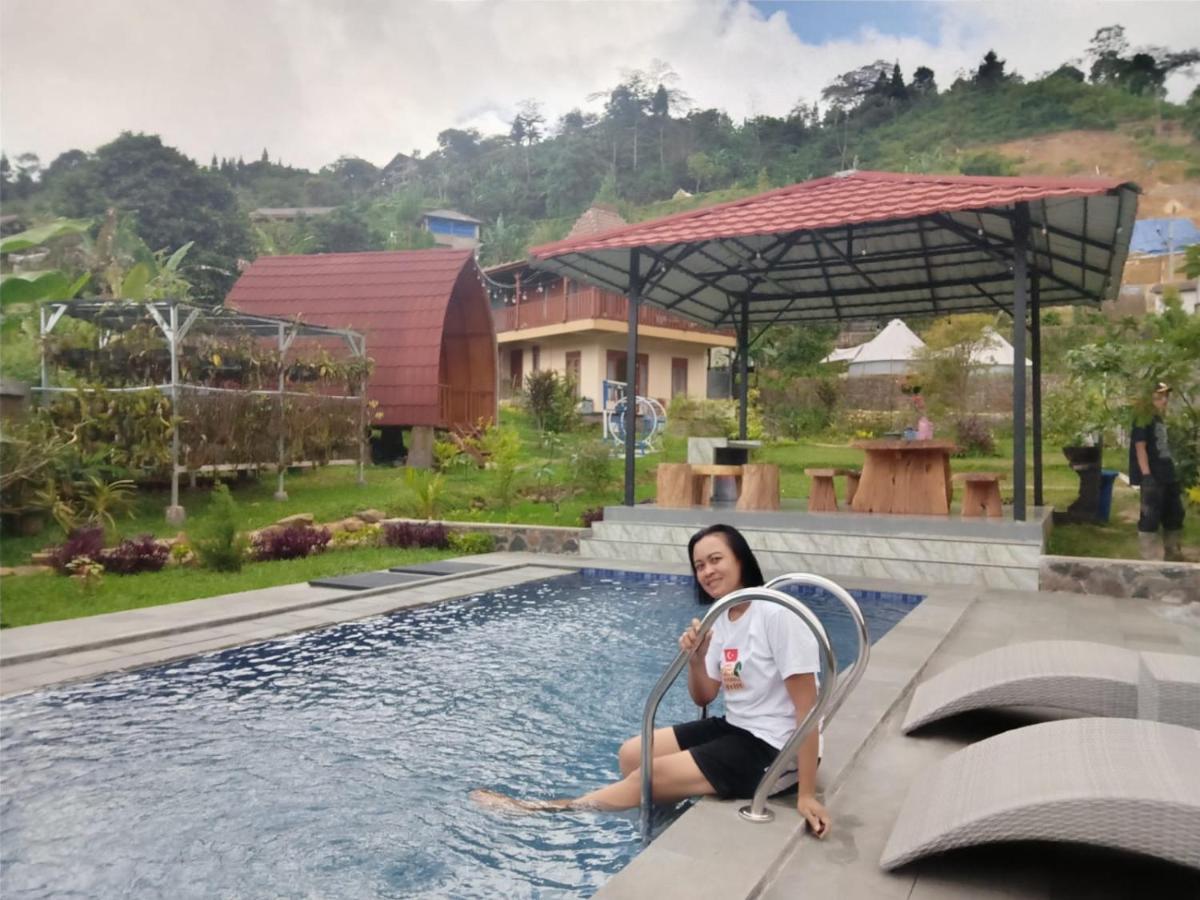 Wooden House Paseban Villa Bogor Eksteriør billede